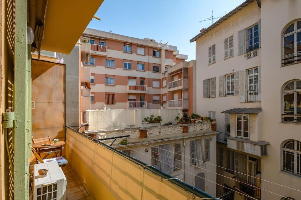 Apartment La Cachette Du Port! -avec Parking Au Port De *
